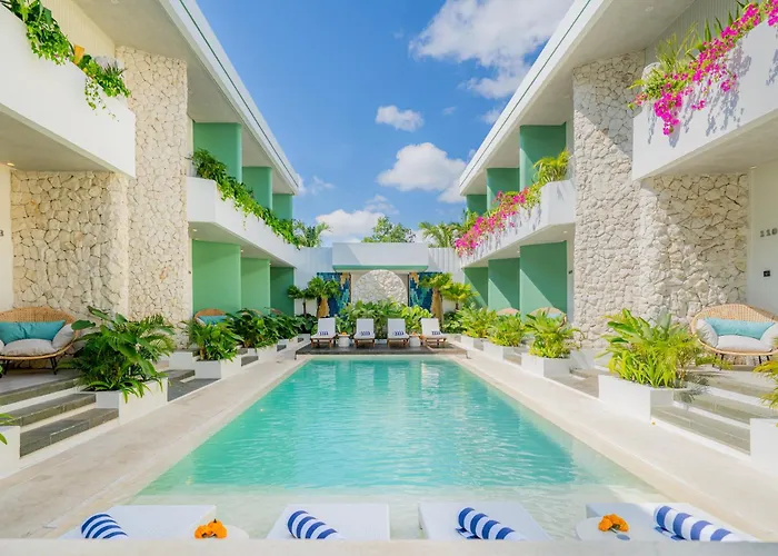 Lomo Boutique & Villas, 4* Uluwatu