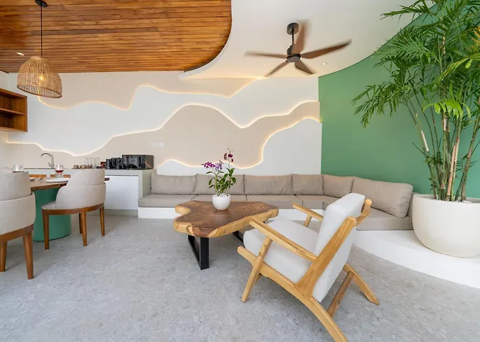 Lomo Boutique & Villas, فندق أُلُواتو